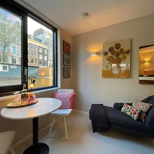 Gasthof Houseboat Sophia