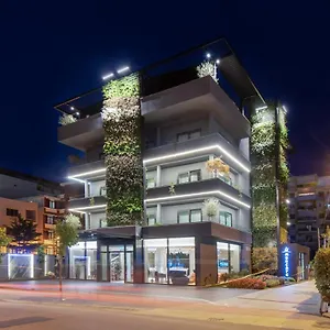 4* Hotel Moncafe Boutique &