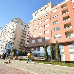 3* Otel Oresti Center